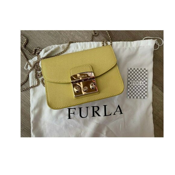 Furla Handbags - EUC FURLA METROPOLIS MINI YELLOW LEATHER CROSSBODY BAG